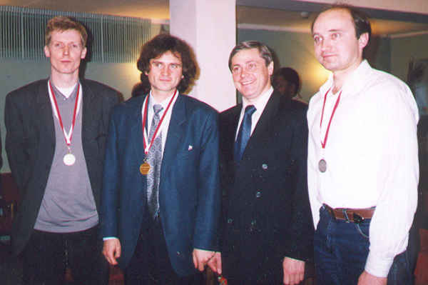 Снимок на память: призеры Чемпионата мира с министром спорта и туризма РФ